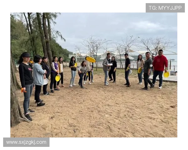 深圳飞盘队创新盯防策略全面解析助力团队战术升级 深圳飞盘队创新盯防策略全面解析助力团队战术升级